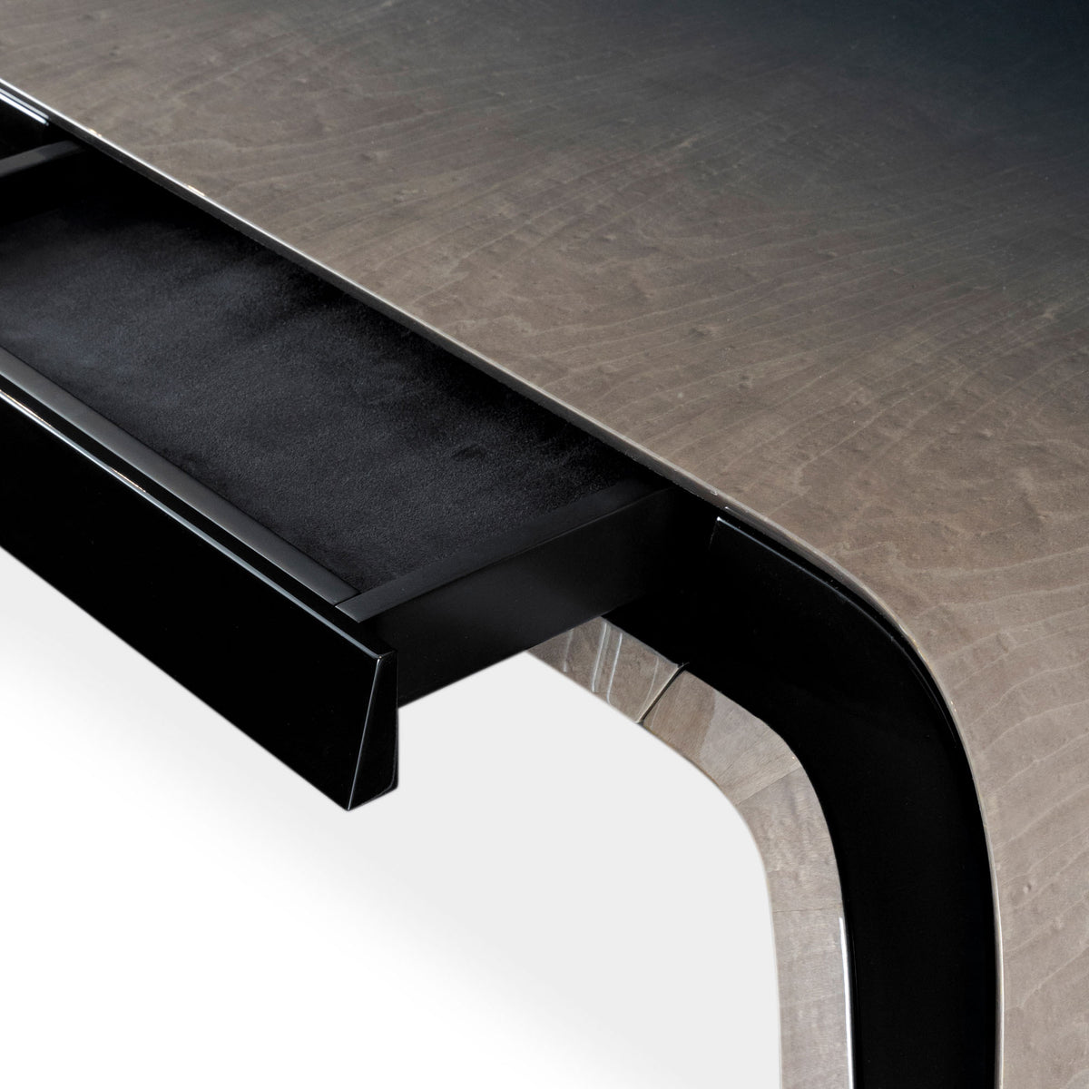 Wilton console