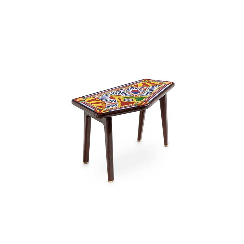 Ecate coffee table