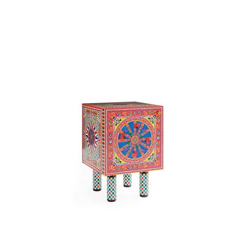 Priamo cabinet