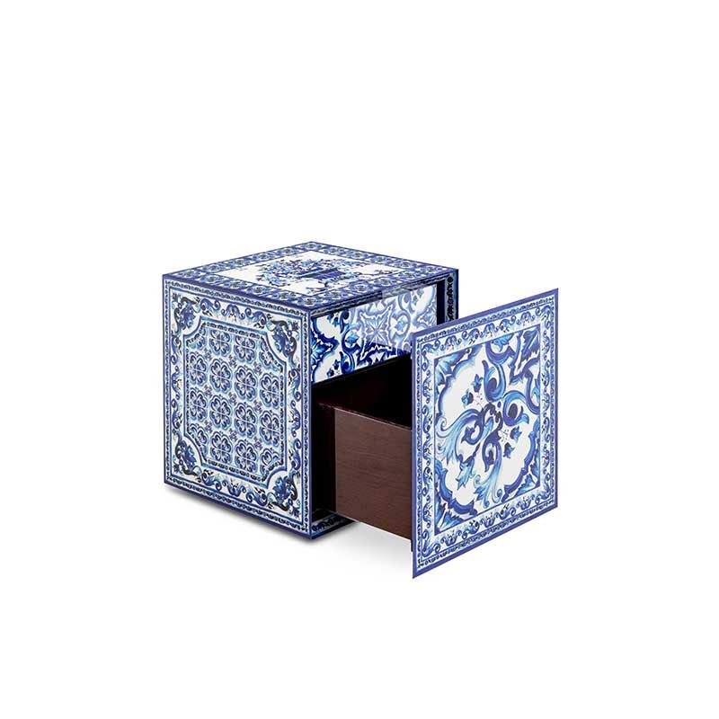 Venere side table
