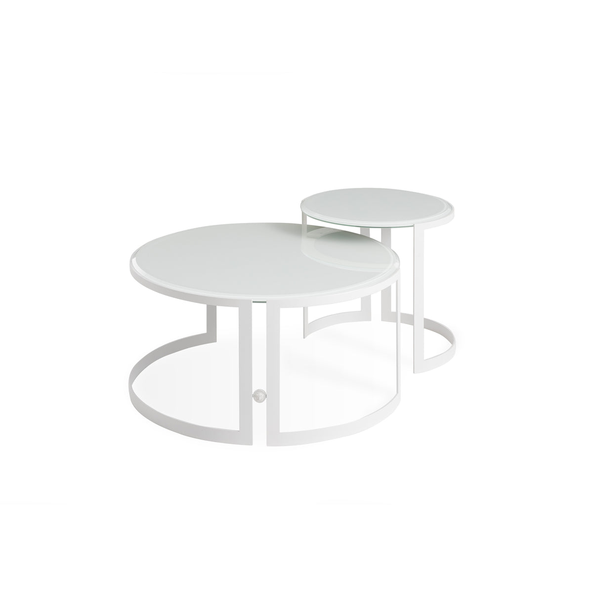 Iconic Round Outdoor coffee table
