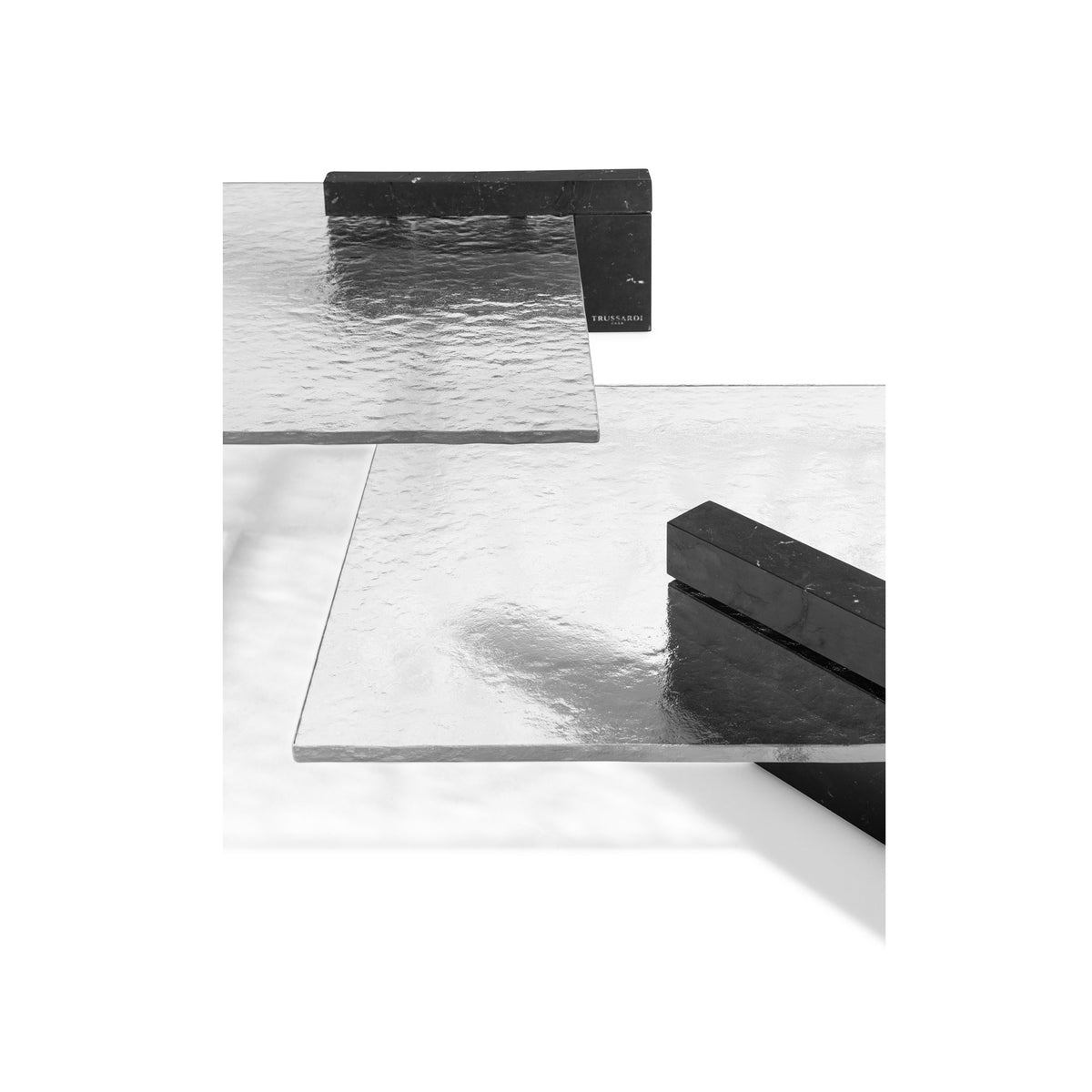 Grafism coffee table