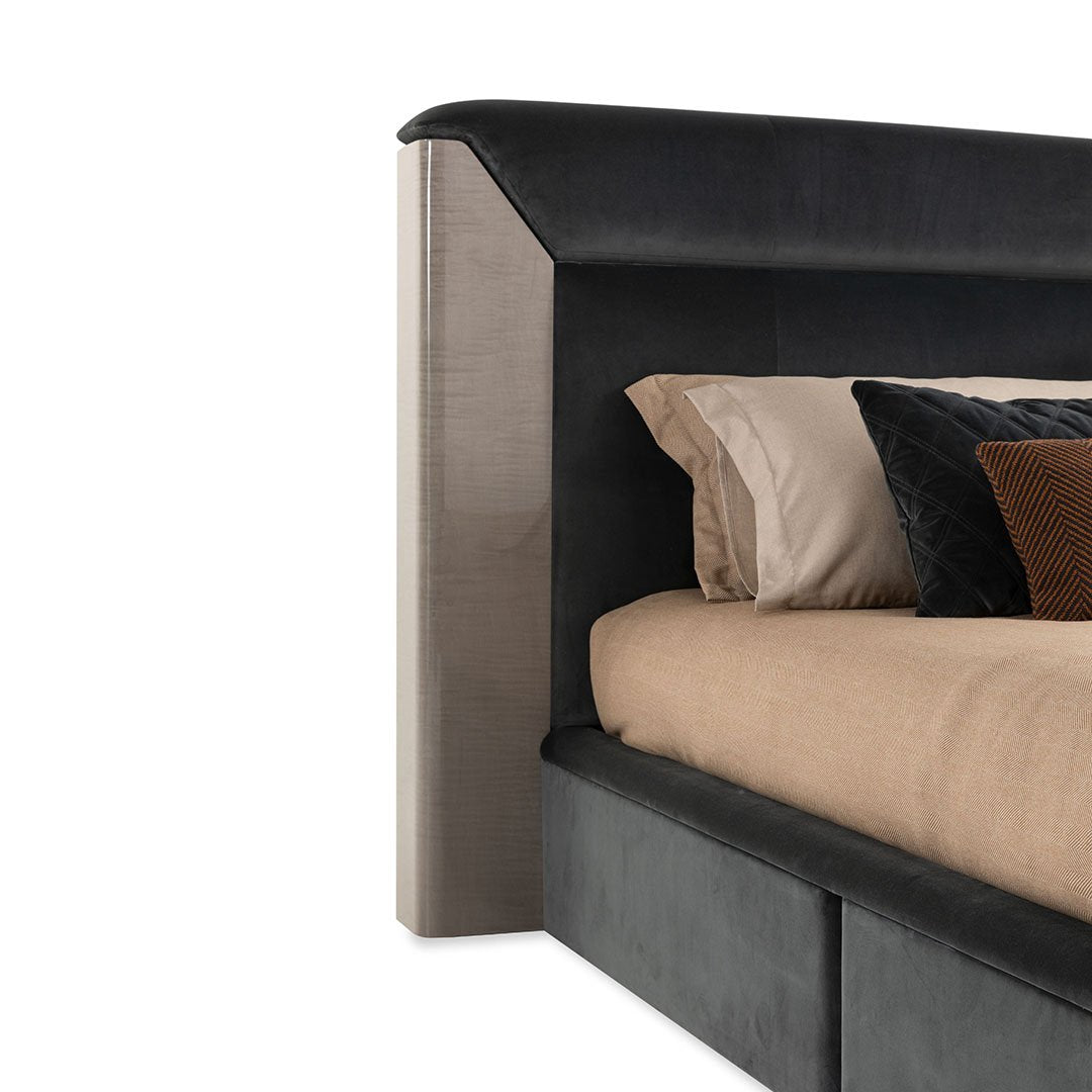 bentley-home-tiverton-bed-detail