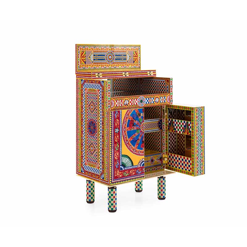 dolce-gabbana-casa-dioniso-bar-cabinet-open-2