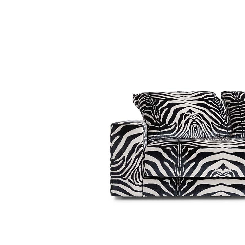 dolce-gabbana-casa-fresia-sofa-zebra-detail-3
