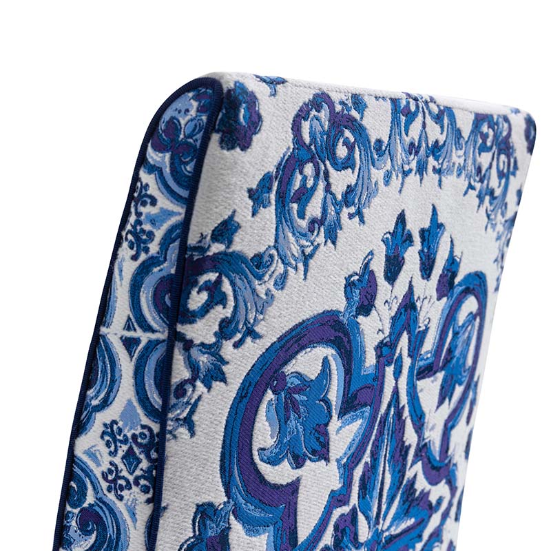 dolce-gabbana-casa-iride-chairs-blu-mediterraneo-detail