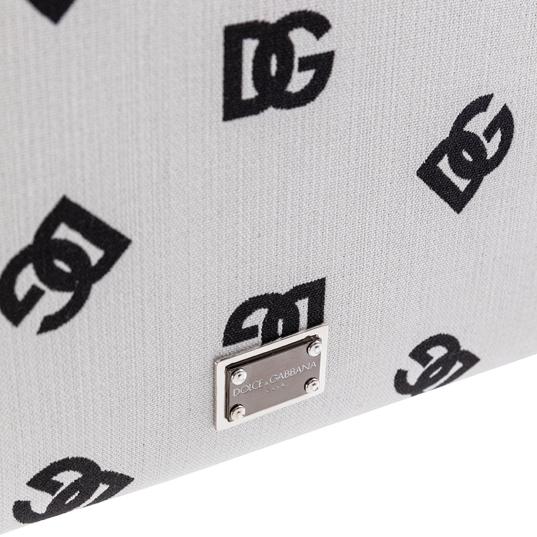 dolce-gabbana-casa-iride-chairs-dg-logo-detail-logo