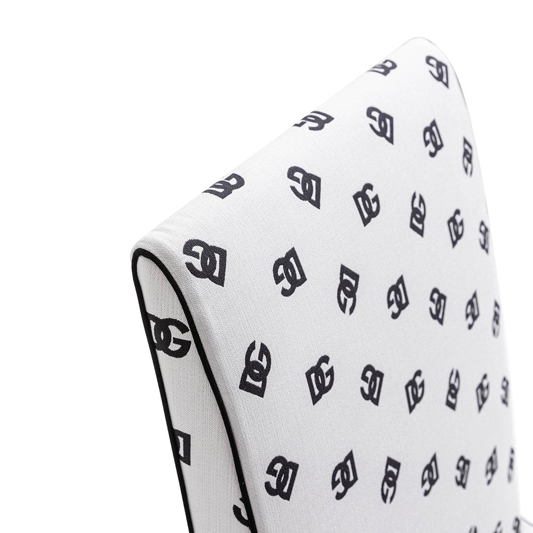 dolce-gabbana-casa-iride-chairs-dg-logo-detail