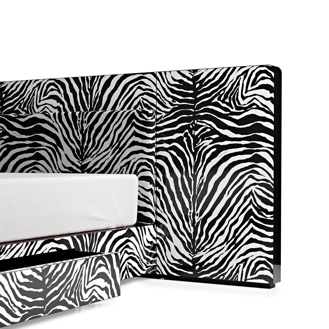 dolce-gabbana-casa-perseo-bed-zebra-detail