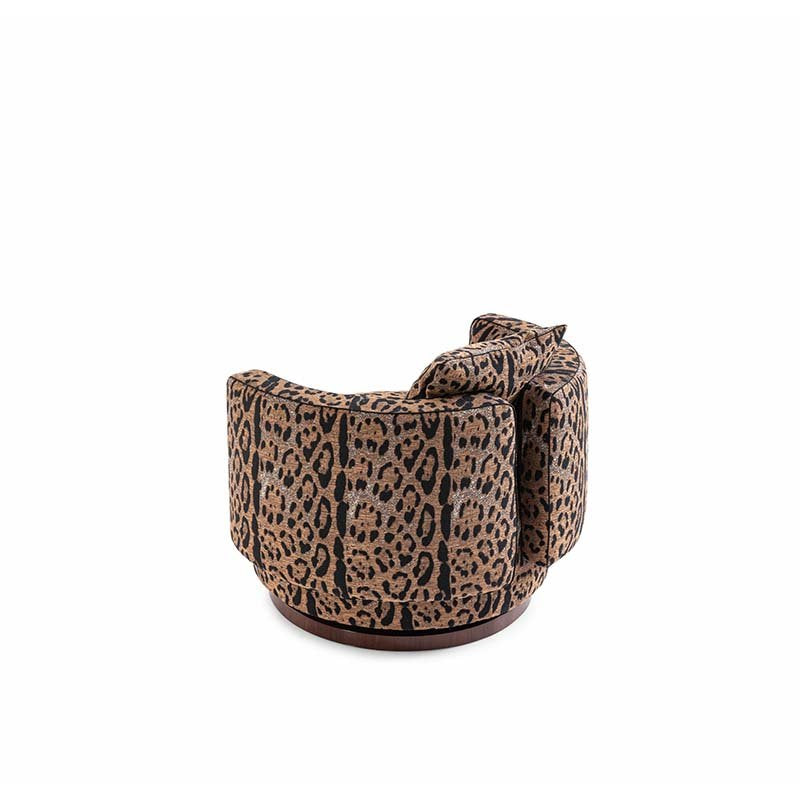 dolce-gabbana-casa-planetario-margherita-armchair-leopardo-back