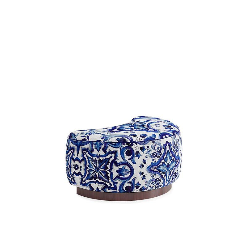 dolce-gabbana-casa-planetario-mercurio-ottoman-blu-mediterraneo