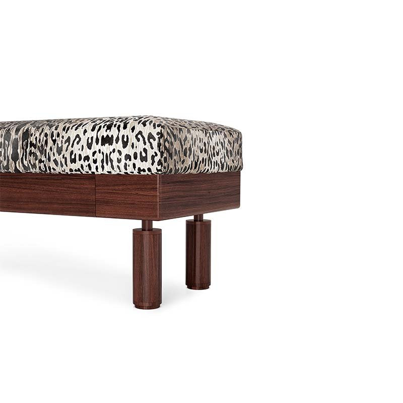 dolce-gabbana-casa-thesan-bench-leopardo-detail