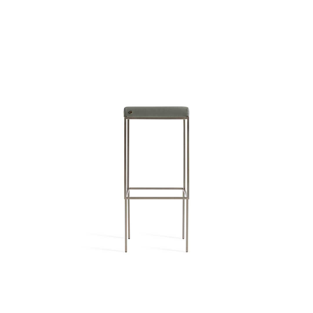 luxence-luxury-living-mille-bar-stool-front-b