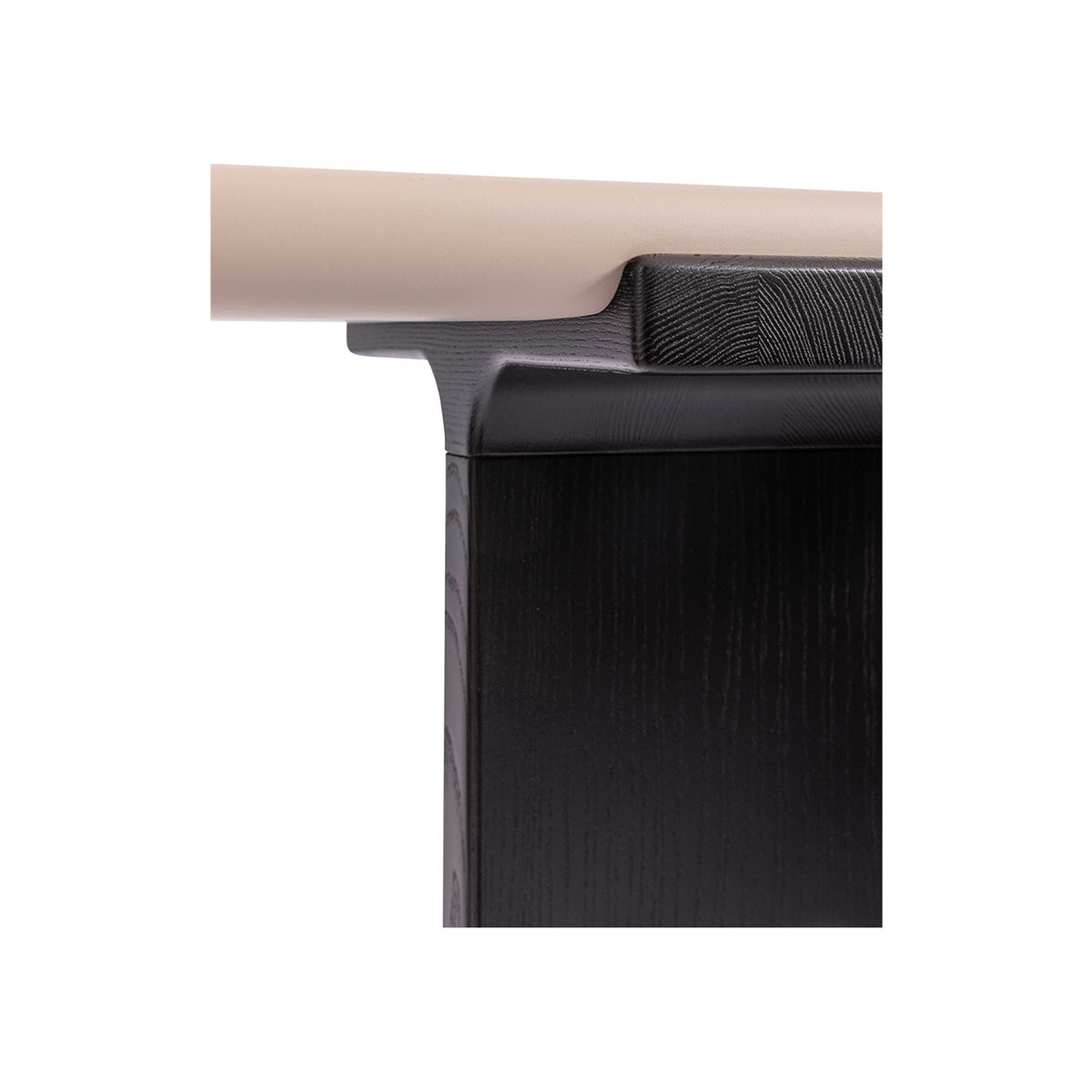 Neli console