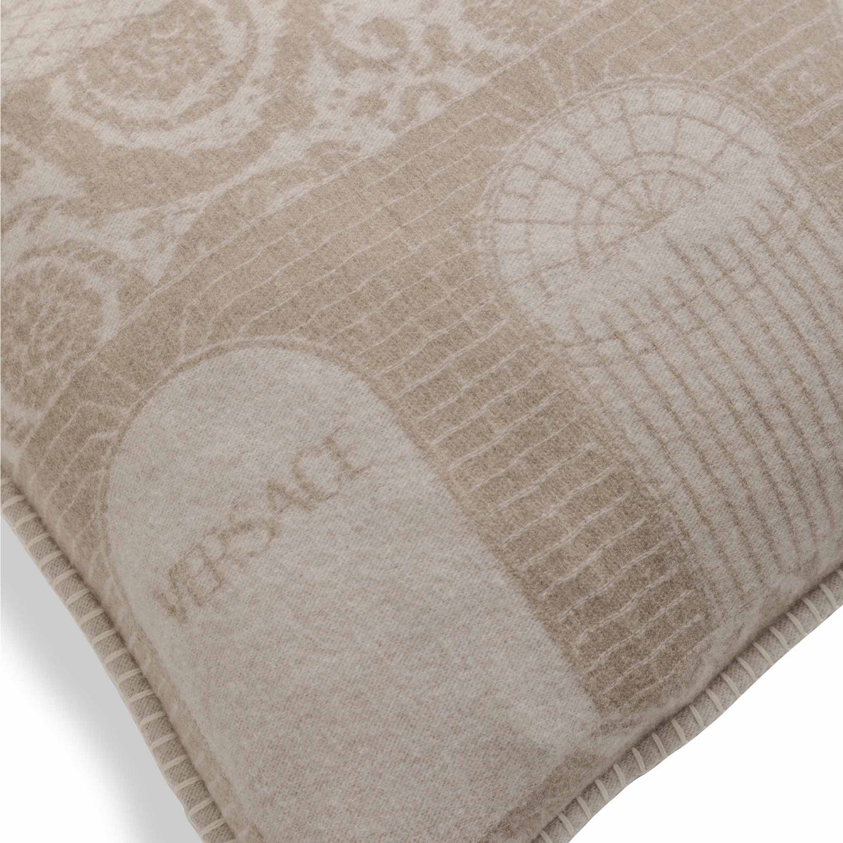 N°12 Jacquard cushion