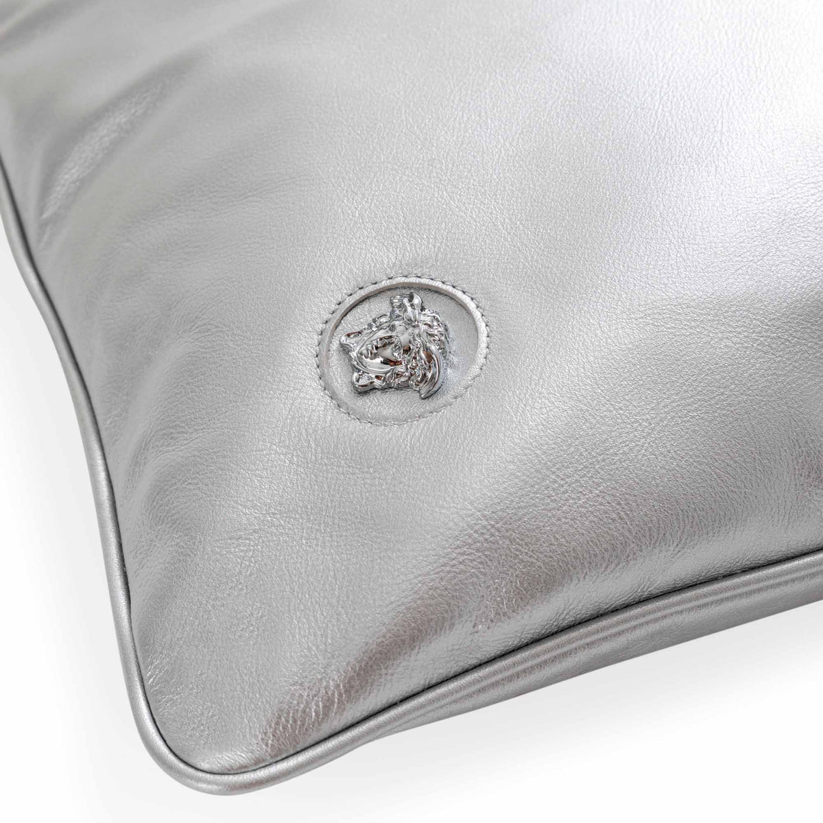 Medusa 3D cushion